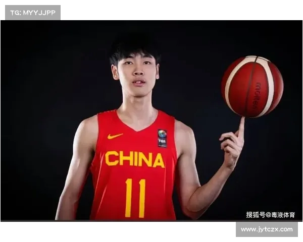 中国锋线核心状态全无 张博源从20分到仅2分 9分钟4犯下半场遭弃用 中国锋线核心状态全无 张博源从20分到仅2分 9分钟4犯下半场遭弃用